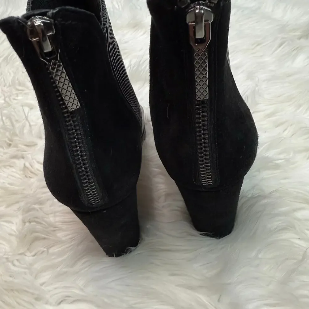 Donald J. Pliner gently used